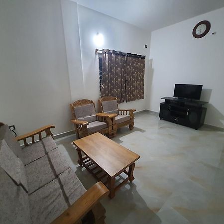 Jk Homestay ไมซอร์ ภายนอก รูปภาพ