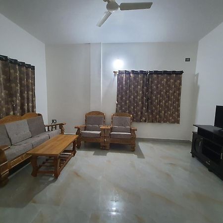 Jk Homestay ไมซอร์ ภายนอก รูปภาพ